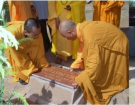 Lễ đặt viên đá xây chùa Chùa Phật Linh